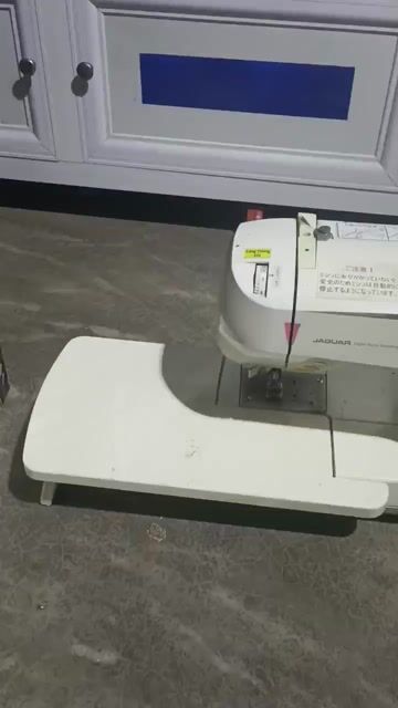 Máy may Jaguar gia đình Nhật Bản Trắng. Mua bán Đồ chuyên dụng, Giống nuôi trồng tại Thị xã Phú Mỹ Bà Rịa - Vũng Tàu được đăng bởi Vinh Hoa hình 1