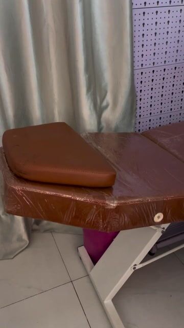 Giường tiêm filler phun xăm spa. Mua bán Đồ chuyên dụng, Giống nuôi trồng tại Quận Gò Vấp Tp Hồ Chí Minh được đăng bởi Van hình 1