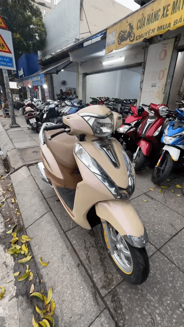 Honda Lead Fi 2015 Vàng kem. Mua bán Xe máy tại Quận Tân Phú Tp Hồ Chí Minh được đăng bởi Tuanduy hình 1