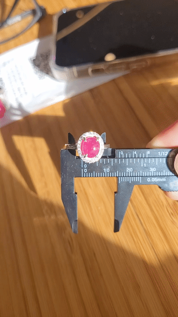 Đá ruby đỏ tươi lên nhẫn bạc hàng chế tác riêng. Mua bán Phụ kiện thời trang khác tại Quận Bình Tân Tp Hồ Chí Minh được đăng bởi Rio Natural Gemstone Jewelry hình 1