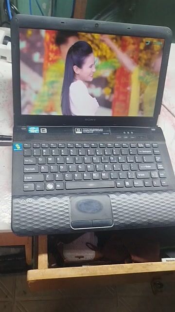 Sony Vaio i5 Gen 2 4GB/250GB 14 inch. Mua bán Laptop tại Quận 8 Tp Hồ Chí Minh được đăng bởi XUÂN LINH STORE hình 1