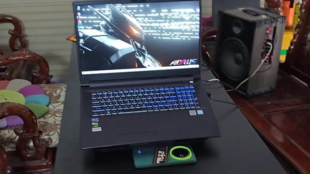 Laptop Gaming Clevo 17 inch - Geforce GTX 1650 Ti.. Mua bán Laptop tại Huyện Bình Chánh Tp Hồ Chí Minh được đăng bởi Tý Cầm Đồ hình 1