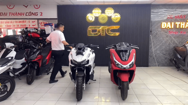 XE HONDA ADV. Mua bán Xe máy tại Thị xã Bến Cát Bình Dương được đăng bởi Nguyễn văn khang hình 1