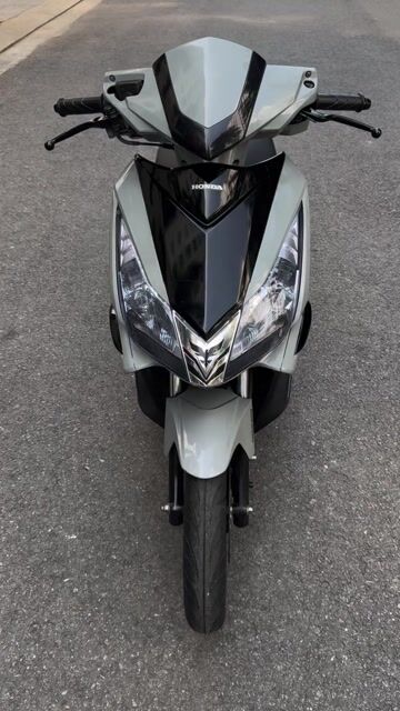 Honda Air Blade 2010 Xám đen. Mua bán Xe máy tại Quận 12 Tp Hồ Chí Minh được đăng bởi XE MÁY HẢI THANH hình 1