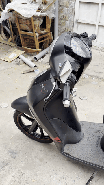 Yamaha Janus 2022 Đỏ đen. Mua bán Xe máy tại Quận 12 Tp Hồ Chí Minh được đăng bởi Nội thất bàn ghế quán ăn bàn ghế cổ điển Vintage hình 1