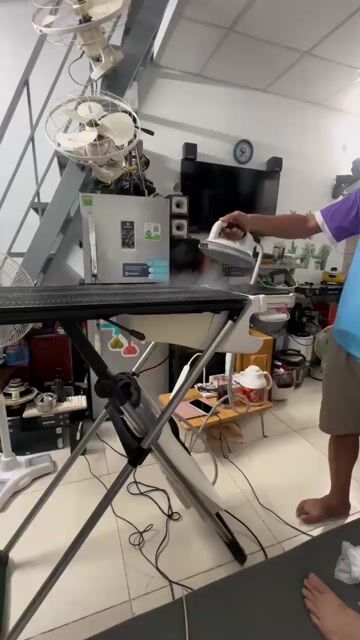Bàn ủi hơi nước Laurastar S4a Trắng. Mua bán Nội thất, đồ gia dụng khác tại Thành phố Đà Lạt Lâm Đồng được đăng bởi đinh tùng hình 1
