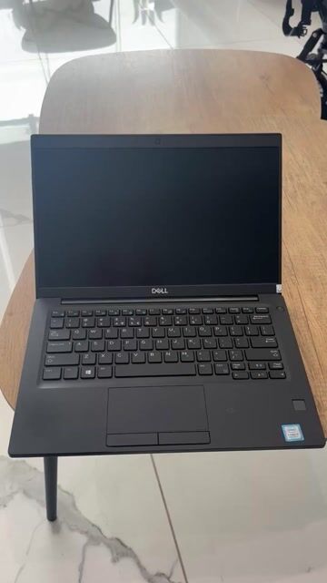 Dell Latitude 7390 i5 8250 13.3 inch 8GB/256GB SSD. Mua bán Laptop tại Quận Hoàn Kiếm Hà Nội được đăng bởi Hieuz LapTop Gia Re hình 1