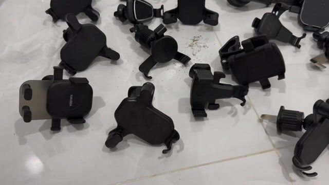 Giá đỡ điện thoại ô tô các loại mới 99%. Mua bán Phụ tùng xe tại Quận Tân Phú Tp Hồ Chí Minh được đăng bởi Mr Tinh hình 1