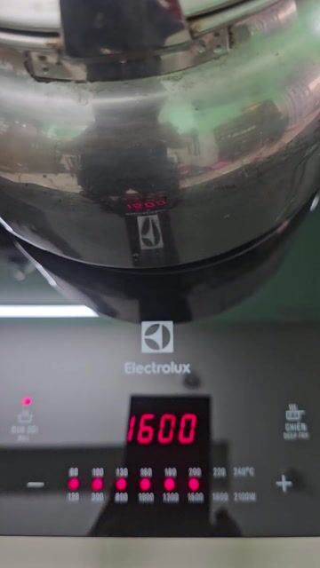 Bếp từ Electrolux ETD42SKS. Mua bán Bếp, lò, đồ điện nhà bếp tại Quận 7 Tp Hồ Chí Minh được đăng bởi Huỳnh Thanh Phong hình 1