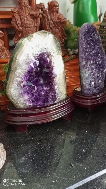 Đá thạch anh tím 2.6kg 20x16cm. Mua bán Đồ sưu tầm, đồ cổ tại Quận Tân Phú Tp Hồ Chí Minh được đăng bởi Nguyên Hoa hình 1