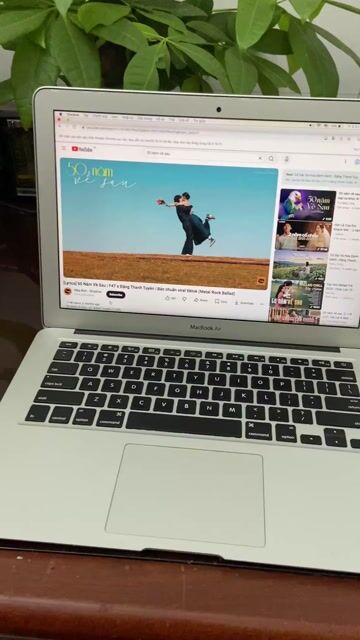Thanh ly Apple Macbook Air i5 4/128  đẹp. Mua bán Laptop tại Quận Hà Đông Hà Nội được đăng bởi hồng chien hình 1
