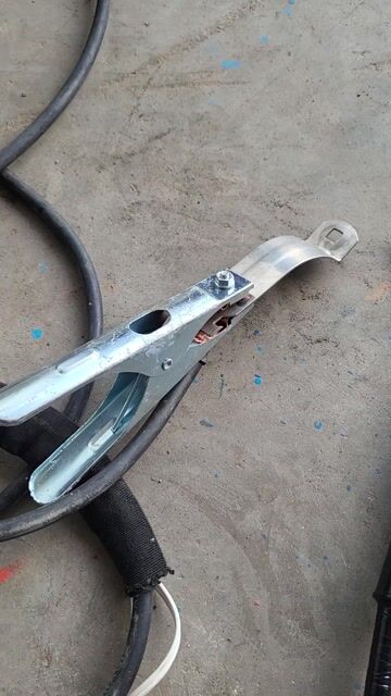 Máy hàn Tig USR TIG200. Mua bán Đồ chuyên dụng, Giống nuôi trồng tại Huyện Hóc Môn Tp Hồ Chí Minh được đăng bởi nguyễn văn duy hình 1