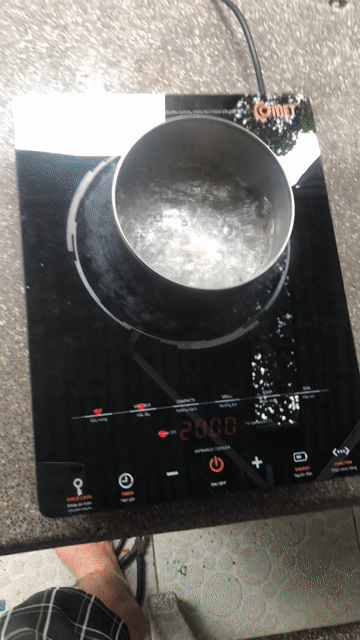 Bếp hồng ngoại Comet mặt kính cường lực Đen. Mua bán Bếp, lò, đồ điện nhà bếp tại Thị xã Bến Cát Bình Dương được đăng bởi Nguyễn Minh Vương hình 1