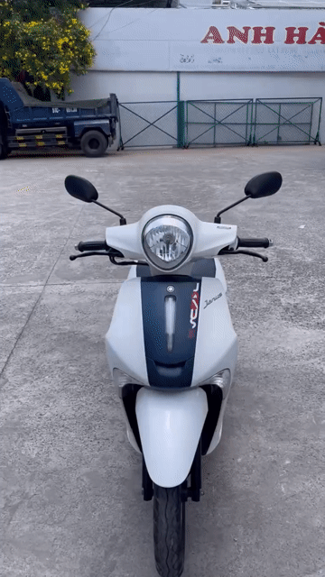 Yamaha Janus màu Trắng. Mua bán Xe máy tại Quận Bình Thạnh Tp Hồ Chí Minh được đăng bởi văn vũ hình 1