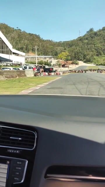 Speedway hotlap Lasanha’s day