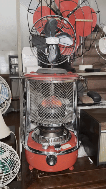 Lò sưởi dầu Fujika cổ điển. sưởi ấm phòng hở 80m2. Mua bán Nội thất, đồ gia dụng khác tại Thành phố Hải Dương Hải Dương được đăng bởi hồ văn út  hình 1