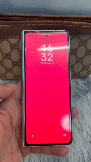 Samsung Galaxy Z Fold5 256GB Đen. Mua bán Điện thoại tại Thành phố Thủ Đức Tp Hồ Chí Minh được đăng bởi Thuận 499 hình 1