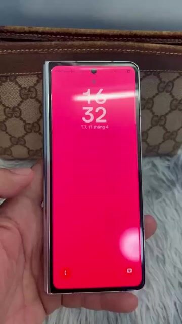 Samsung Galaxy Z Fold5 256GB Đen. Mua bán Điện thoại tại Thành phố Thủ Đức Tp Hồ Chí Minh được đăng bởi Thuận 499 hình 1