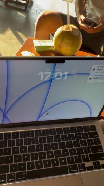 Apple MacBook Air M2 8GB/256GB vàng đồng. Mua bán Laptop tại Quận Gò Vấp Tp Hồ Chí Minh được đăng bởi Nguyễn Thuận hình 1