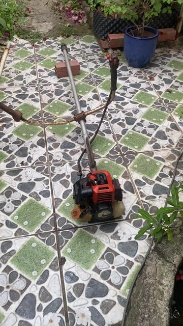 Máy cắt cỏ KUTO KG-305 nong 36li. Mua bán Đồ chuyên dụng, Giống nuôi trồng tại Huyện Mỏ Cày Nam Bến Tre được đăng bởi Kim phong hình 1