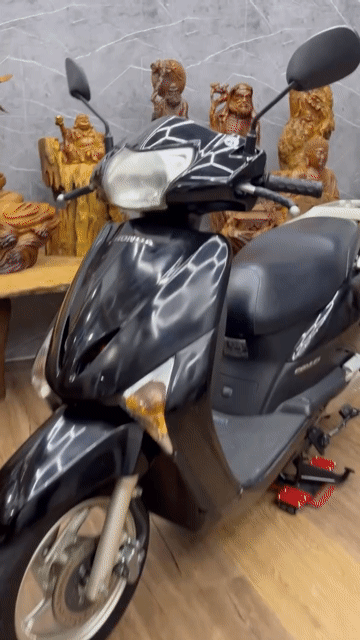 Honda Lead biển SG dàn áo liền lạc, máy êm ru. Mua bán Xe máy tại Quận 7 Tp Hồ Chí Minh được đăng bởi Xe Cũ Hiếu CT hình 1