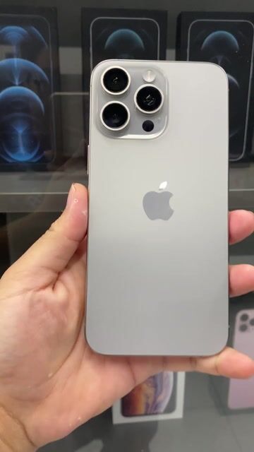 Apple iPhone 15 Pro Max 256GB Xám 99%. Mua bán Điện thoại tại Thành phố Biên Hòa Đồng Nai được đăng bởi TRƯƠNG HUY HOÀNG hình 1