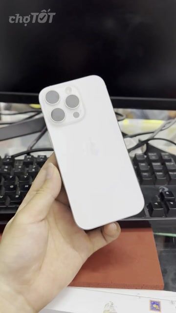 Apple iPhone 16 Pro 256GB Trắng Like New. Mua bán Điện thoại tại Thành phố Nha Trang Khánh Hòa được đăng bởi Việt hình 1