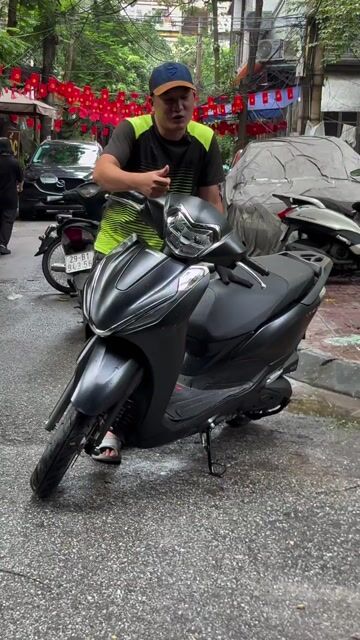 Lead abs vừa đăng ký xong chạy 200km mới COONG. Mua bán Xe máy tại Quận Ba Đình Hà Nội được đăng bởi Xe Máy Nam Thi hình 1