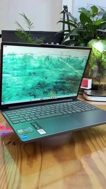 Lenovo IdeaPad Slim 3 15IRH10. Mua bán Laptop tại Quận Ninh Kiều Cần Thơ được đăng bởi LAPTOP KENG CẦN THƠ hình 1