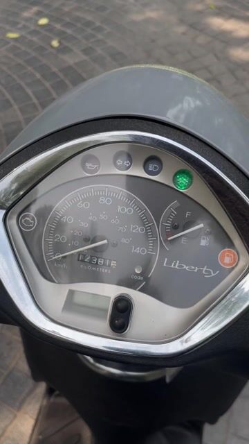Piaggio Liberty 125 ie 2012 Xám. Mua bán Xe máy tại Quận Cầu Giấy Hà Nội được đăng bởi Anh Khoa hình 1
