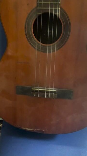 Đàn guitar classic Yamaha G70D thương binh. Mua bán Nhạc cụ tại Quận 6 Tp Hồ Chí Minh được đăng bởi LT Japan hình 1