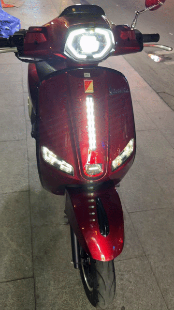 cần bán xe vespa nhà đang chạy , dư 1 chiếc 50cc. Mua bán Xe máy tại Quận Bình Tân Tp Hồ Chí Minh được đăng bởi Slena hình 1