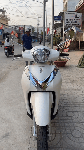 Honda SH Mode ABS 2019 Trắng nâu ( hỗ trợ góp ). Mua bán Xe máy tại Huyện Chợ Mới An Giang được đăng bởi Cửa hàng xe Thiên Phước 2 hình 1