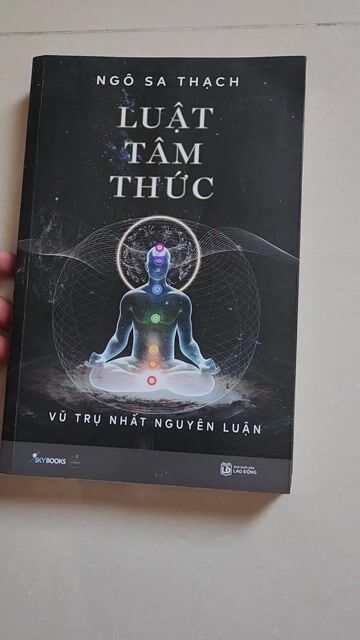 Sách Luật Tâm Thức - Vũ Trụ Nhất Nguyên Luận. Mua bán Sách tại Thành phố Thủ Đức Tp Hồ Chí Minh được đăng bởi G hình 1
