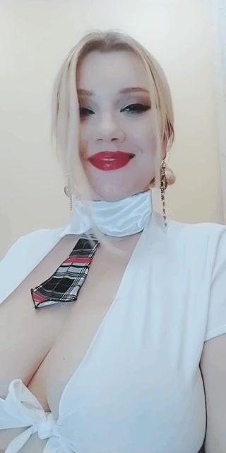Model - SOFI blowjob