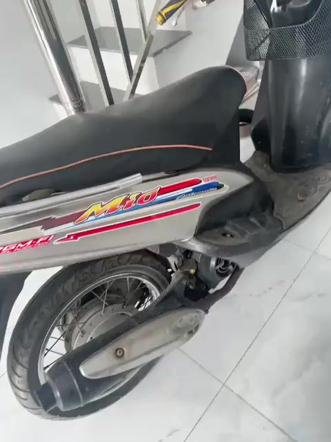 Yamaha Mio 2006 màu Bạc. Mua bán Xe máy tại Huyện Bình Chánh Tp Hồ Chí Minh được đăng bởi Thương Hoài Sơn hình 1