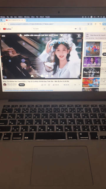 Apple MacBook Air i5 8GB Bạc macOS Monterey. Mua bán Laptop tại Quận Liên Chiểu Đà Nẵng được đăng bởi Tên chưa cung cấp hình 1