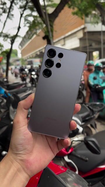 Samsung S25 Ultra 256GB Xám Việt Nam Likenew. Mua bán Điện thoại tại Quận Đống Đa Hà Nội được đăng bởi Quý Hoàng hình 1