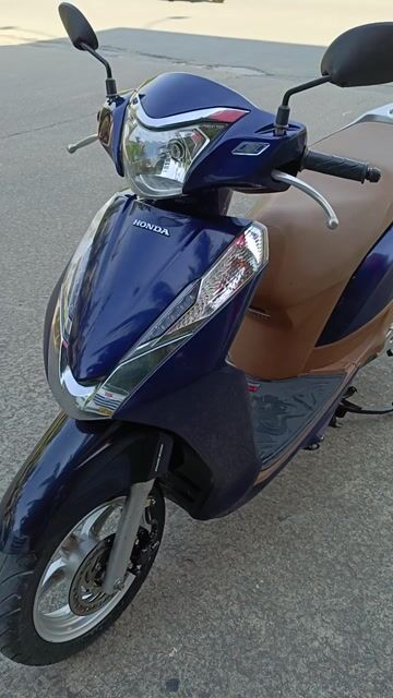 Xe lead Honda. Mua bán Xe máy tại Thành phố Dĩ An Bình Dương được đăng bởi a linh hình 1