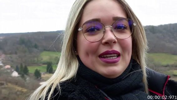 Conducteur poids lourds? Non, conductrice!