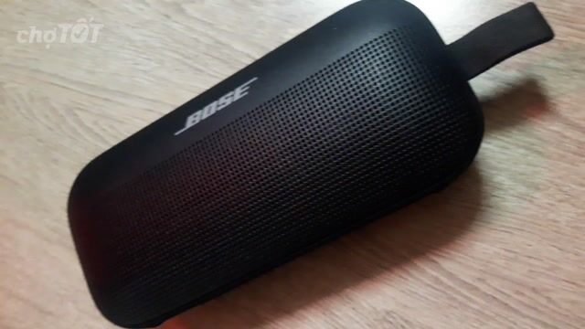 Loa di động Bose Flex 1 Đen USA Như mới. Mua bán Tivi, Âm thanh tại Quận 8 Tp Hồ Chí Minh được đăng bởi Nguyễn Phương Tùng hình 1