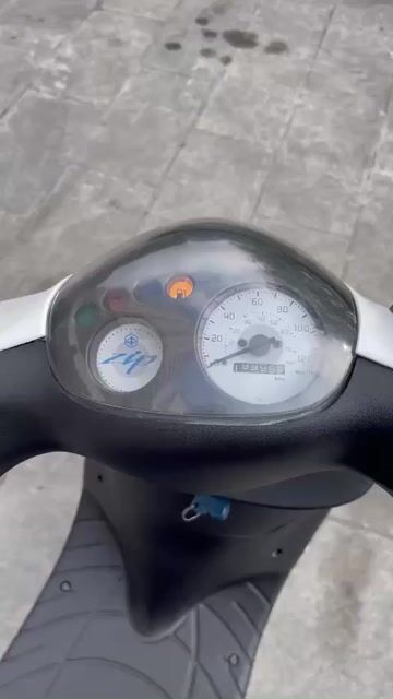 Piaggio Zip 100 E2 2018 Trắng. Mua bán Xe máy tại Quận Cầu Giấy Hà Nội được đăng bởi Anh Khoa hình 1