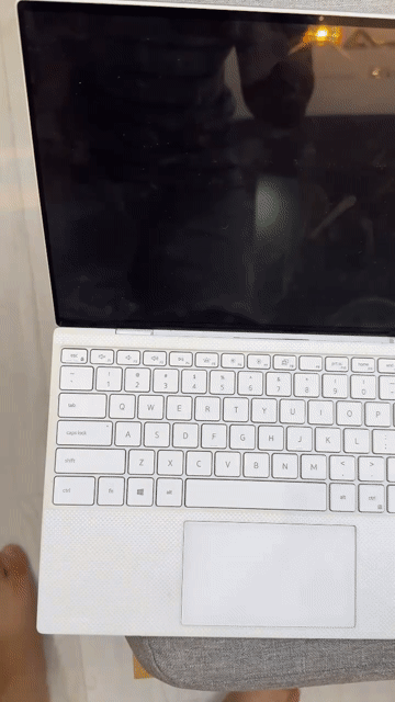 Dell XPS 9300 i7-1065G7  16GB/512GB TRẮNG 4K TOUCH. Mua bán Laptop tại Quận Gò Vấp Tp Hồ Chí Minh được đăng bởi Nguyễn Đình Nguyên hình 1
