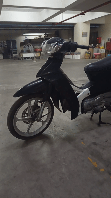 Xe máy Yamaha Đen trắng Thể thao. Mua bán Xe máy tại Thành phố Thủ Đức Tp Hồ Chí Minh được đăng bởi Nguyễn Huy Thái hình 1