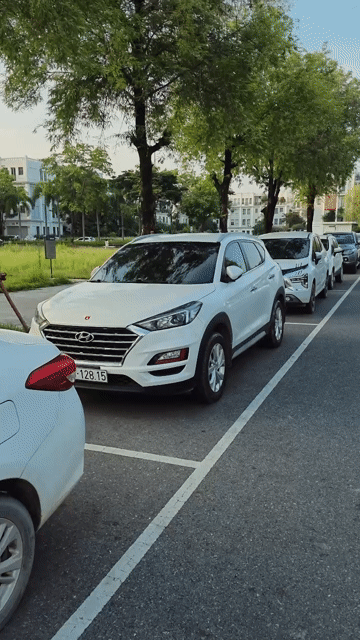 Hyundai Tucson AT 2.0 2020 Trắng 15 vạn. Mua bán Ô tô tại Huyện Thanh Trì Hà Nội được đăng bởi nguyễn ngọc chiến hình 1