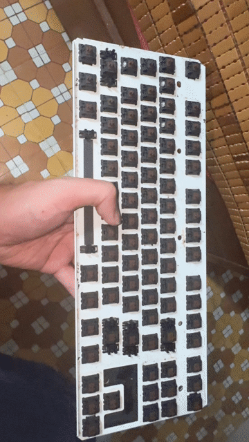 Bàn phím cơ Keycool KC87 Hỏng mạch. Mua bán Phụ kiện (Màn hình, Chuột...) tại Quận Hải Châu Đà Nẵng được đăng bởi Nguyen Huy hình 1