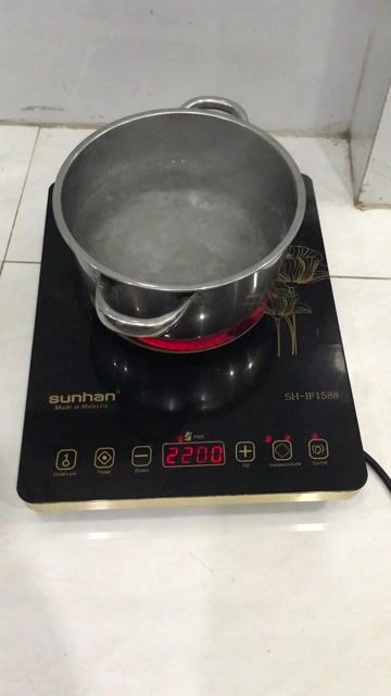 Bếp điện hồng ngoại nấu được các loại nồi. Mua bán Bếp, lò, đồ điện nhà bếp tại Quận 11 Tp Hồ Chí Minh được đăng bởi THẢO MY hình 1