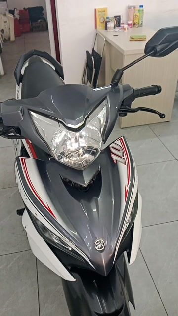 Yamaha Exciter 2013 Trắng đỏ đen. Mua bán Xe máy tại Quận Phú Nhuận Tp Hồ Chí Minh được đăng bởi Phạm Thiên Quốc hình 1