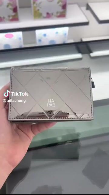 Ví đeo chéo HAPAS Mini Squared Nữ Da. Mua bán Túi xách tại Quận 10 Tp Hồ Chí Minh được đăng bởi Minh hình 1