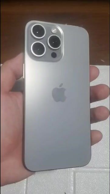 iPhone 15 Pro Max 256GB Titan Mới. Mua bán Điện thoại tại Quận Liên Chiểu Đà Nẵng được đăng bởi TTKT QC CS hình 1